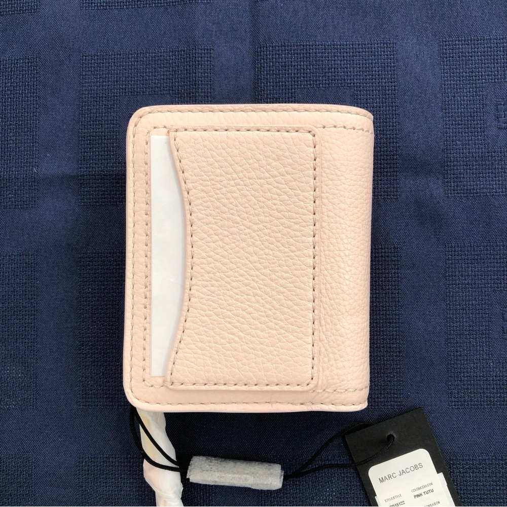 Small Marc Jacobs Wallet - Picture 5 of 6